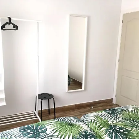 Apartment With 3 Bedrooms In Malaga, With Wifi